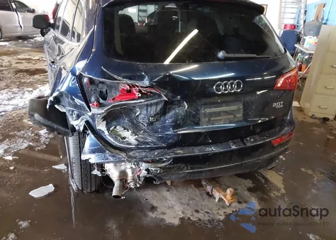 2011 Audi Q5 2.0T Premium z USA, uszkodzony, nr VIN WA1CFAFP8BA073162